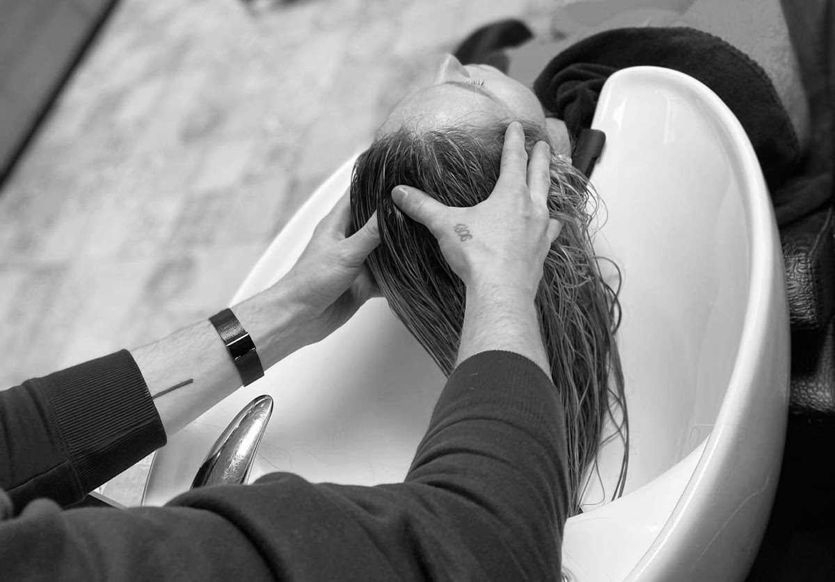 Edouard Hair Artist
